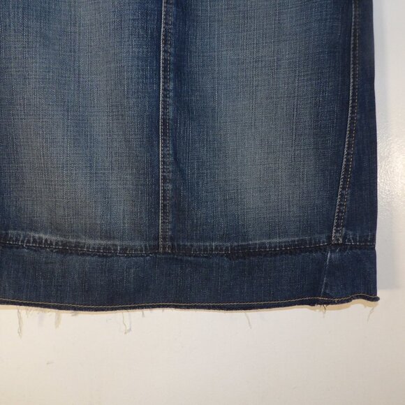 Banana Republic Denim Cargo Pencil Skirt Raw Hems Sz 2 - Picture 3 of 6